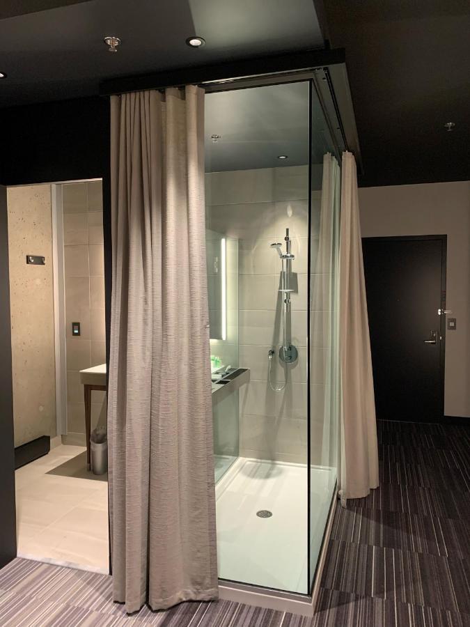 Grand Hotel Times Blainville-Mirabel ภายนอก รูปภาพ