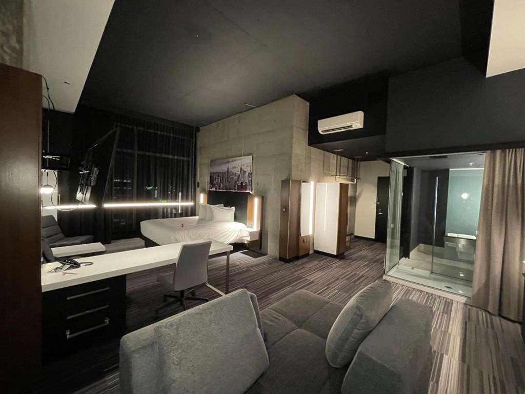 Grand Hotel Times Blainville-Mirabel ห้อง รูปภาพ
